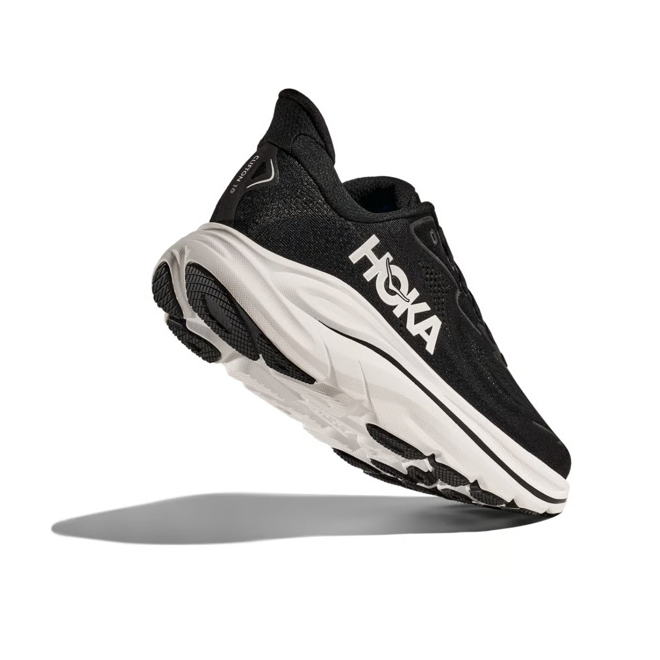 CLIFTON 10 - BLACK/WHITE