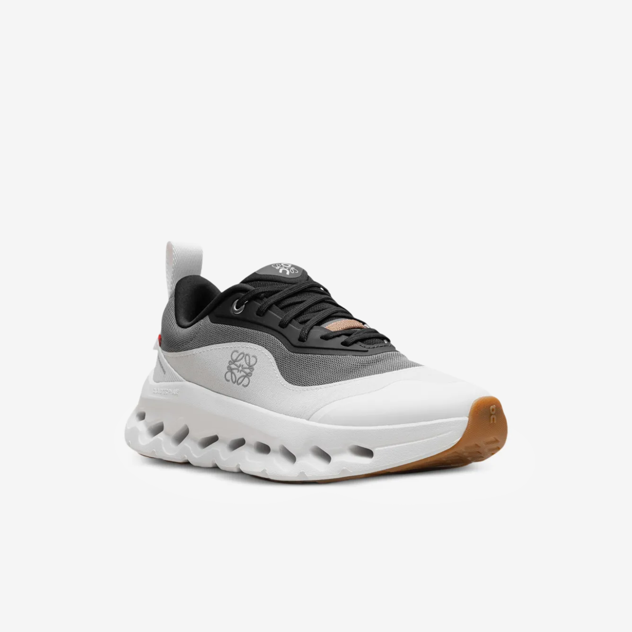 Cloudtilt × LOEWE 2.0 "Black-White"