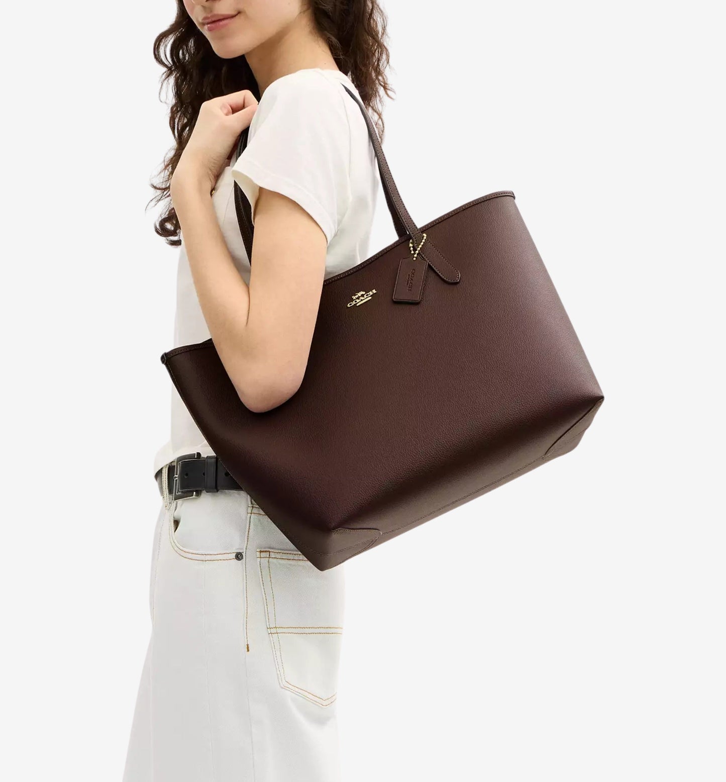 Mollie Tote Bag in Signature Canvas