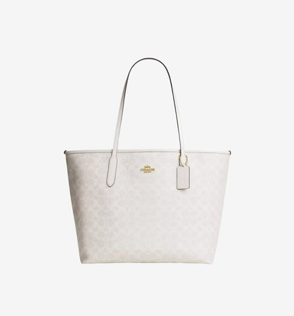 Mollie Tote Bag in Signature Canvas