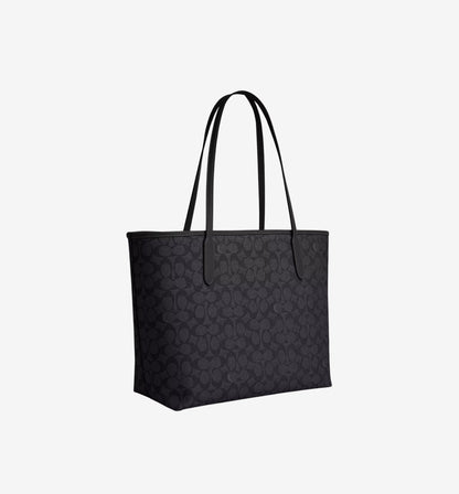 Mollie Tote Bag in Signature Canvas