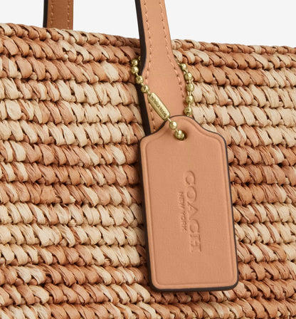 Mollie Tote Bag in Signature Canvas